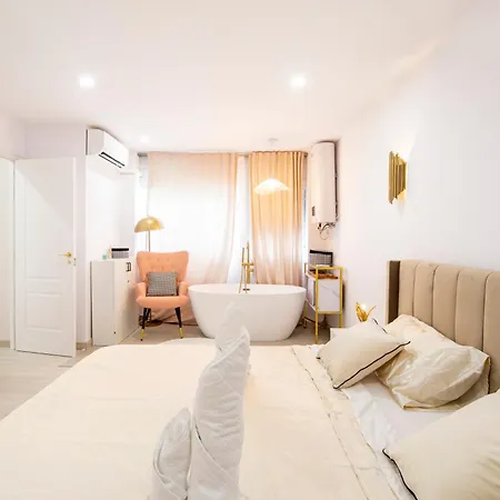 Апартаменти Palangre Luxury *