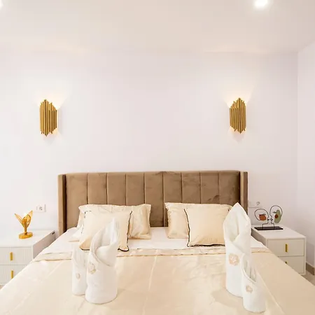 Palangre Luxury Τορεβιέχα